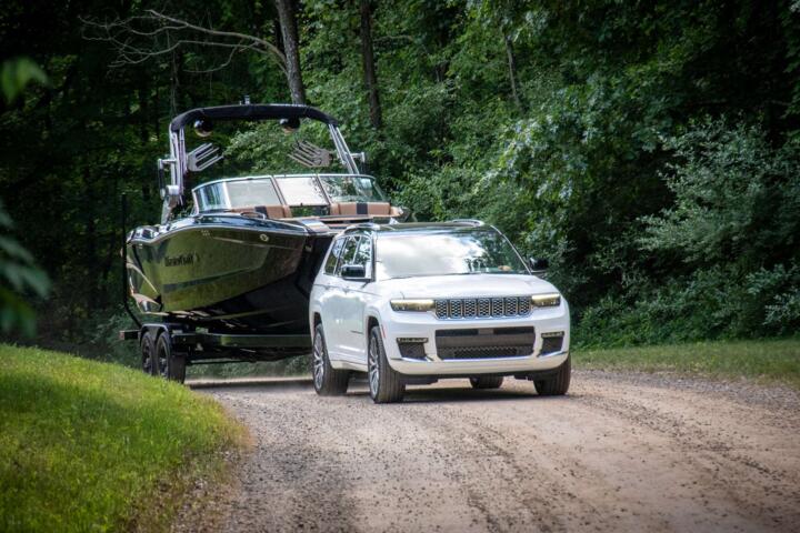 How Towing Affects SUV Fuel Use
